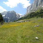 Hotel Dolomiti Falcade